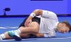 Medjedovic eroico a Doha: batte Tsitsipas nonostante l’infortunio (Video)