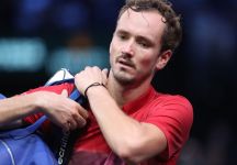 Parigi Bercy, Medvedev ammette le difficoltà: “Vincevo i primi turni più facilmente, ora devo combattere in ogni partita. Le palle per me sono un problema”