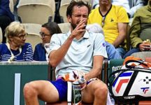 Medvedev crolla al primo turno: sconfitta shock contro Norrie al Roland Garros