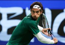 Che peccato Musetti! Non sfrutta due match point nel rush conclusivo del terzo set e cede a Tabilo al tiebreak decisivo nella finale dell’ATP 250 Chengdu. Bellissima partita per qualità ed emozioni
