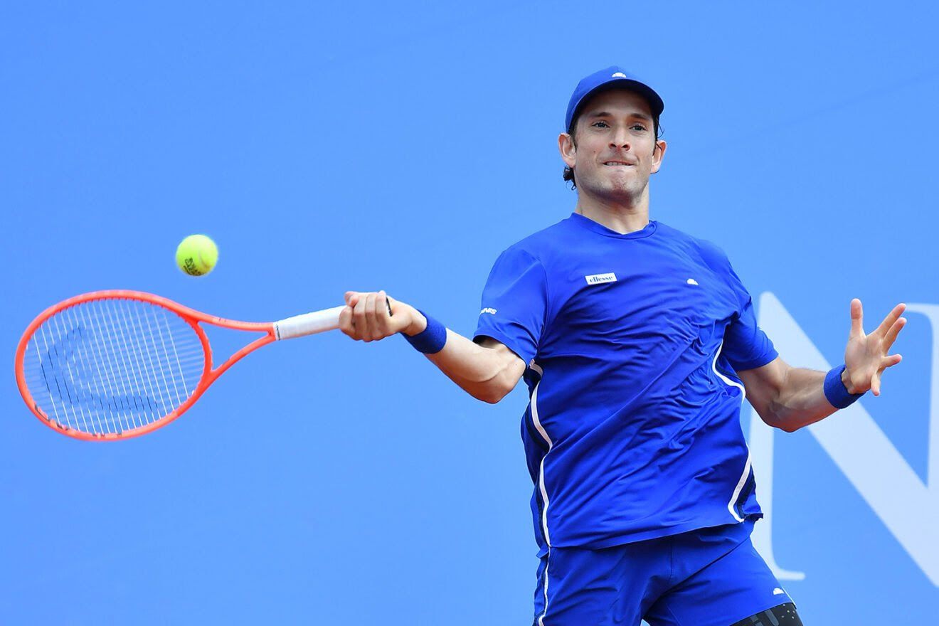 Francesco Passaro, 24 anni da Perugia, è il campione in carica al Piemonte Open Intesa Sanpaolo. Ha esordito battendo l'argentino Gomez (foto FITP)