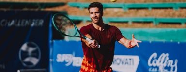 Pellegrino torna a Perugia per difendere il titolo: “Contro Sinner a Roma grande emozione, vedo la Top 100”. Cominciate le qualificazioni, Carboni parte bene