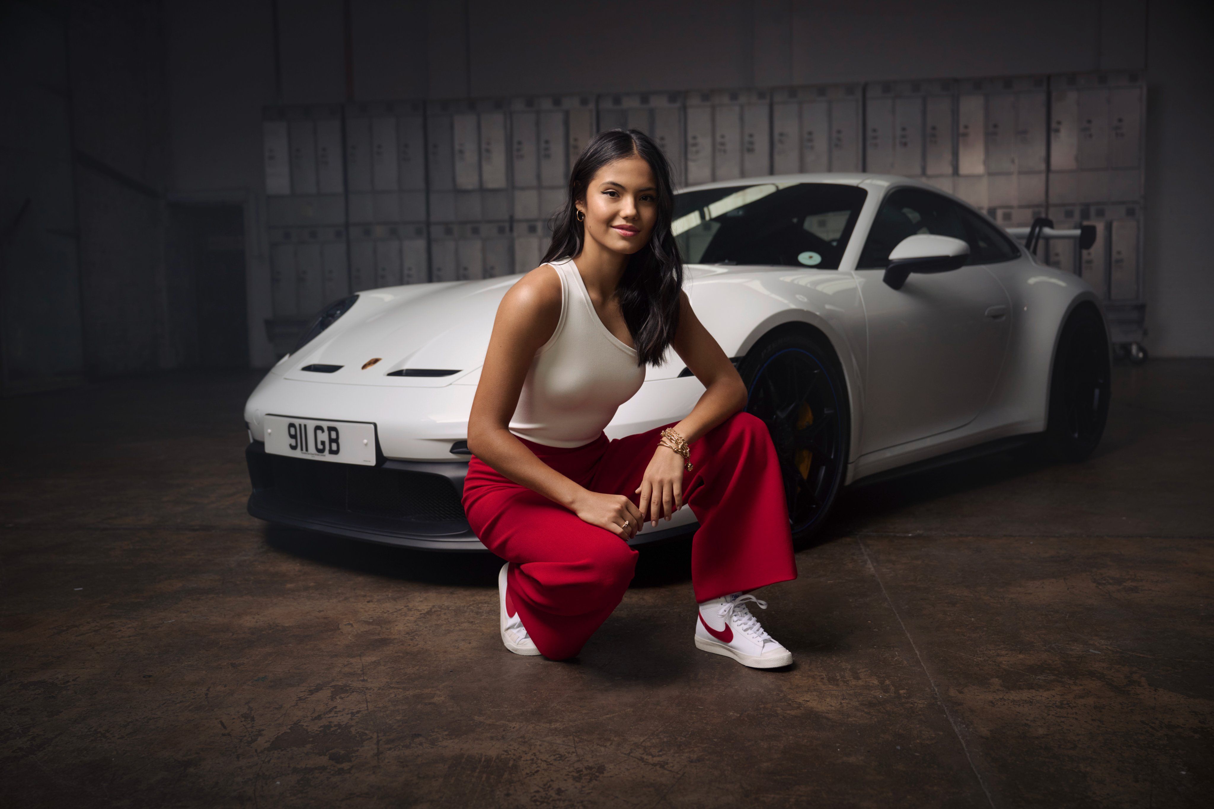 Emma con Porsche