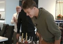 Holger Rune festeggia il suo 20° compleanno al Masters 1000 di Madrid
