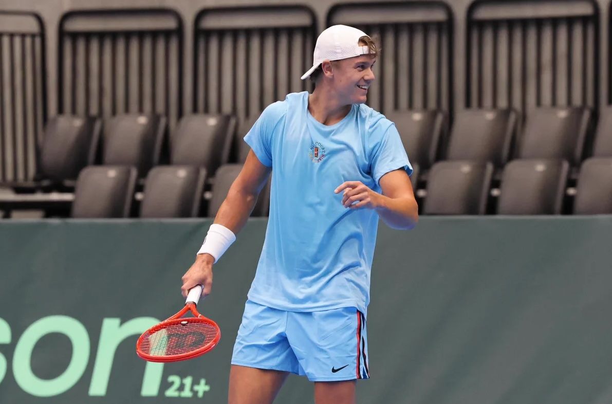 Holger Rune in allenamento in Davis Cup