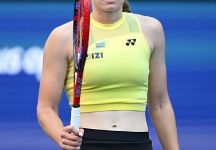US Open: Rybakina rimonta Zheng, vola in semifinale e conquista il numero uno del mondo