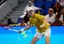 Sinner sotto tono, cede contro la potenza e servizio di un ottimo Mensik nei quarti dell’ATP 500 Doha