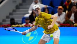 Jannik Sinner sotto accusa? Panatta lo difende, Roger Federer sorprende a Dubai e il torneo di Acapulco rassicura
