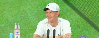 Jannik Sinner: “Per vincere la semifinale devo alzare ancora il livello. Sul servizio abbiamo cambiato tutto”
