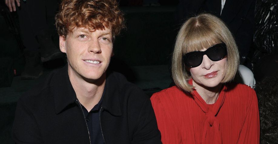 Sinner scherza con Anna Wintour alla Fashion Week - Foto Getty Images