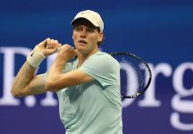 US Open: Sinner lotta e supera i crampi, ma cede a Zverev in cinque set, al termine di una durissima battaglia