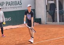 Jannik oggi Parigi: 4 ore di allenamento. Le prime sensazioni dal campo (Video)