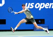 US Open 2024: Sinner parte lento poi schianta Michelsen