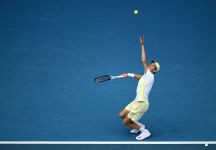 Australian Open: la durezza di Sinner! Jannik supera un momento di difficoltà fisica a metà incontro e doma Rune in 4 set