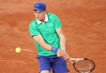 Roland Garros: Ottavi di Finale. Jannik Sinner b. Andrey Rublev 6-1 6-3 6-4 e centra i quarti di finale dove sfiderà  Bublik