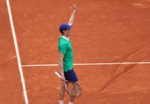 Sinner in controllo, batte Rublev in tre set e centra i quarti a Roland Garros. Ora c’è la sorpresa Bublik