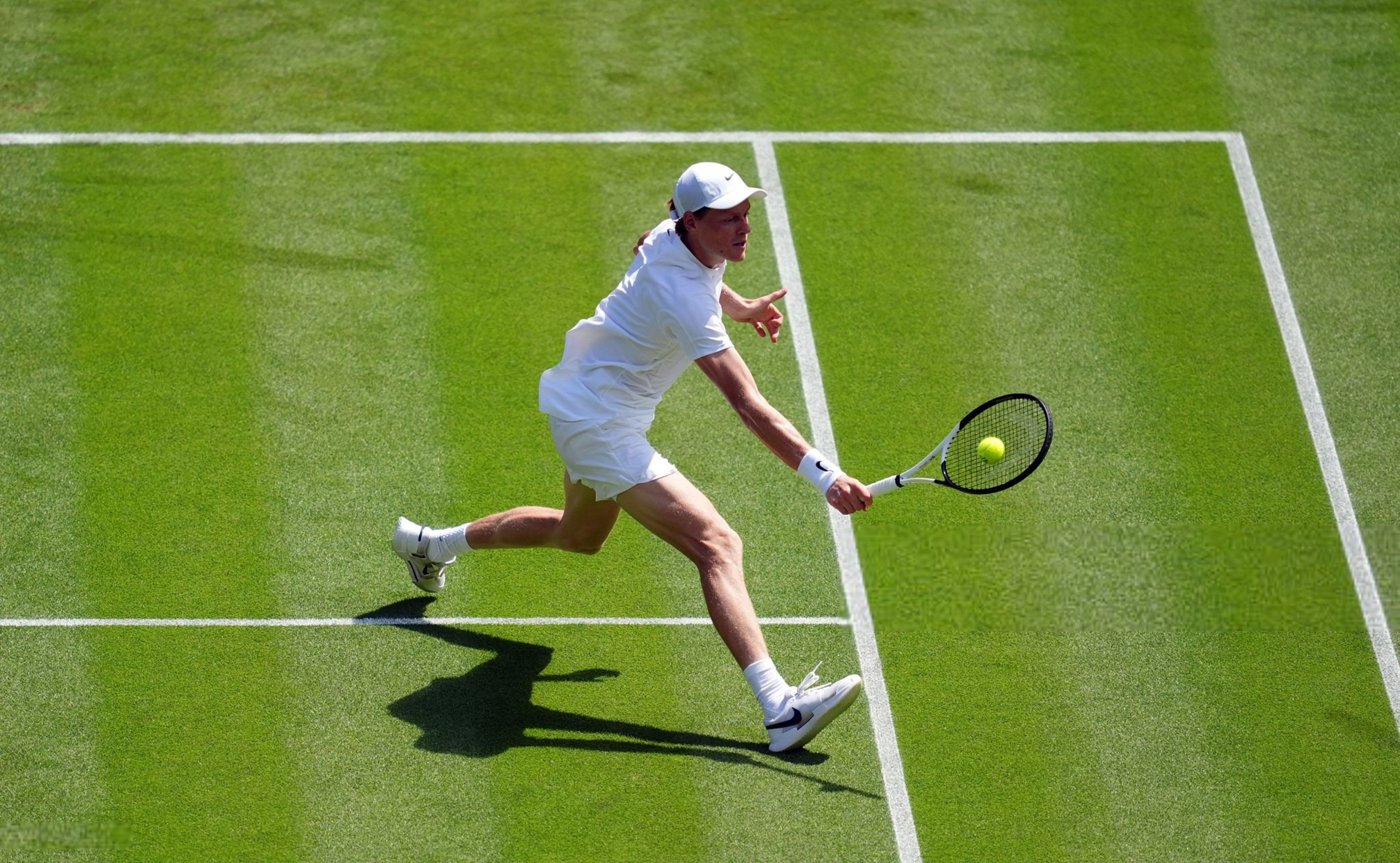 Jannik Sinner a Wimbledon 2025 (foto Getty Images)