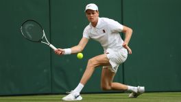 Wimbledon: I risultati dei giocatori italiani impegnati nel Day 8. Oggi in campo Sinner, Sonego e Cobolli alla caccia dei Quarti di Finale (LIVE)
