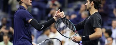 Intensità e velocità, un Sinner deluxe si aggiudica il derby contro Musetti. È semifinale a US Open (contro Auger-Aliassime)