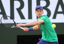 Jannik Sinner, lezione di forza e serenità dopo Parigi: “Scelgo di vedere il lato positivo, ora testa all’erba”