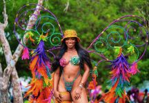 Sloane Stephens sfila al carnevale in Giamaica