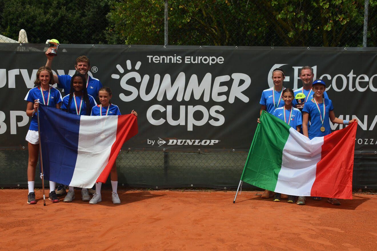 Le nazionali di Francia e Italia, qualificate per la fase finale della Summer Cup by Dunlop (foto Omar Baldussi)