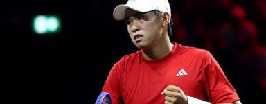 Six Kings Slam, Learner Tien sostituisce Sinner: debutto contro De Minaur, ma resta il dubbio sulle condizioni dell’australiano