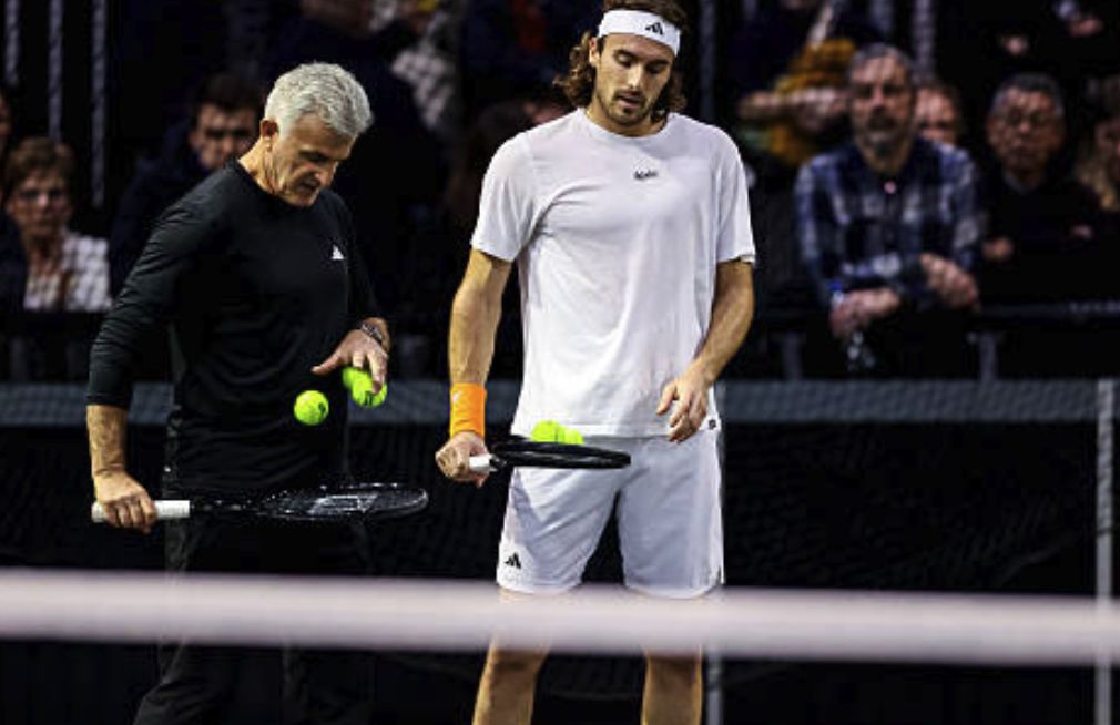 La madre di Tsitsipas racconta Stefanos: &ldquo;&Egrave; maturato, Kristen gli ha dato equilibrio - Foto Getty Images