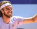 US Open tra liti, interpreti e taxi: Ostapenko si infuria, Tsitsipas cerca “Narnia”. Wimbledon dice no agli accrediti per influencer