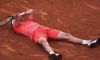 Tsitsipas, tra emozioni e determinazione: “Devo rimanere calmo e concentrato”. Il greco si qualifica per le semifinali del torneo ATP 500 di Barcellona dopo aver annullato due match point (Video)