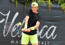 Il Trofeo Bonfiglio batte anche la pioggia, 40 match e il debutto vincente di Vasamì: “Qui per vincere”