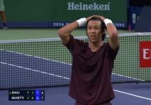 Musetti si ferma subito a Shanghai: Zhou vince al terzo set, Lorenzo paga le occasioni mancate e il tie-break finale