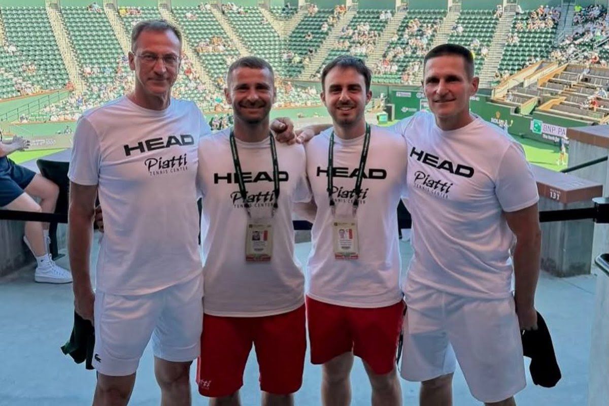 Quattro degli otto membri del team Piatti Tennis Center impegnati a Wimbledon. Da sinistra: Claudio Zimaglia, Dragoljub Kladarin, Leandro Mosconi e Dalibor Sirola