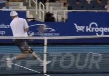 Zverev centra Atmane a rete: si scusa subito e poi torna sull’episodio anche a fine partita (Video)