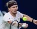 Masters 1000 Shanghai: Zverev soffre alla caviglia ma è più lucido nello sprint finale e supera Bublik al tie-break del terzo set