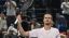 Da Shanghai – Zverev: “Troppi rimbalzi prima di servire, ci sto lavorando. Voglio vincere con il tennis”. De Minaur dopo il ko con Zverev: “Due brutti game hanno fatto la differenza. Dovevo sfruttare quelle seconde”. avidovich Fokina, dalla paura per la schiena alla semifinale: “Volevo tornare soltanto al 100%”